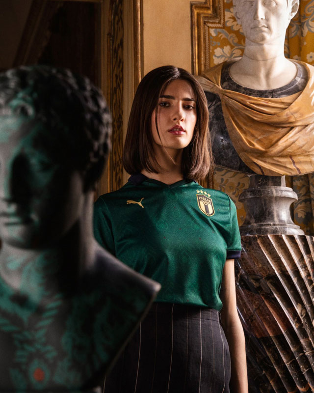 イタリア代表、「美しきルネッサンス」の2019サードユニフォームを発表！｜写真7