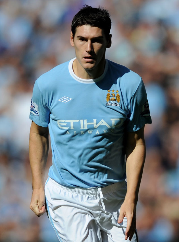 買うべきだった！最高にかっこいい「00年代UMBRO、クラブチームのユニフォーム」10選｜写真8