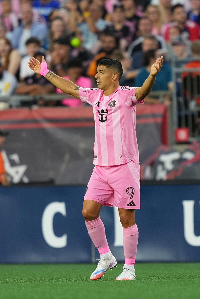 サッカーの歴史上「最高の9番」の5名｜写真3