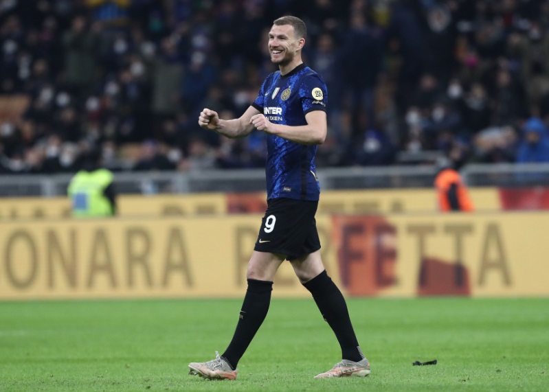 W杯で日本と激突！最強ノイアーから最もゴールを奪っている8人の天敵｜写真4