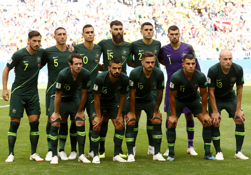 24チームがシャツを変更！Ｗ杯全チーム「集合写真まとめ」GS第2節｜写真10