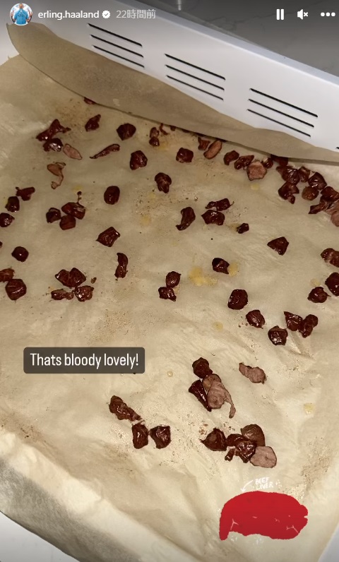 「ありがとう」ハーランド、敵エヴァートンファンのプレゼントに感謝！“恐怖の謎肉飯”も話題｜写真2