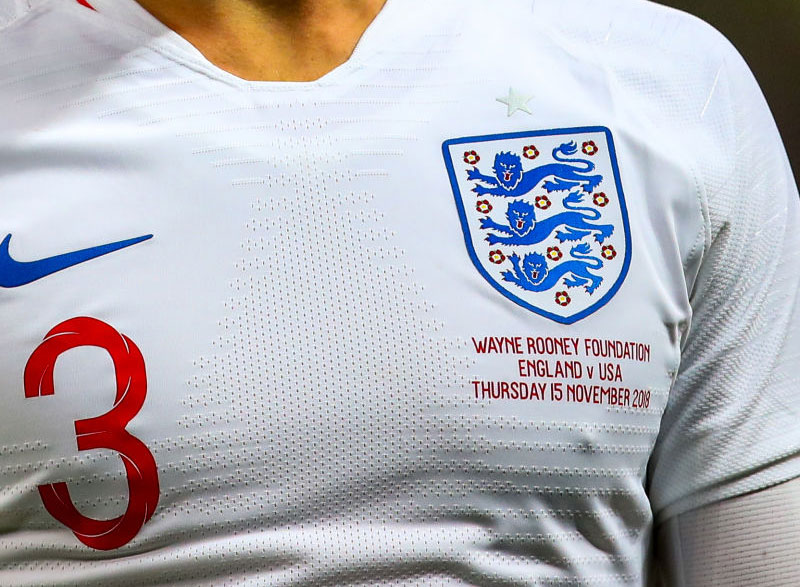 イングランド代表「ルーニー代表引退ユニフォーム」を徹底的に詳しく見る｜写真7