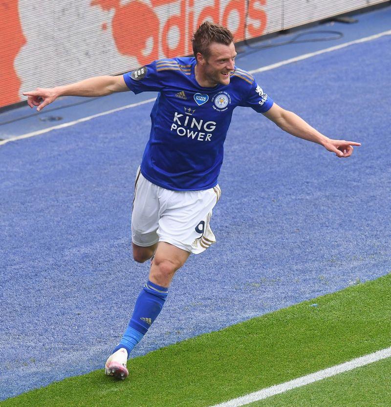 あのDFも！プレミアで「最高のヘディングゴーラー」ランキング｜写真2