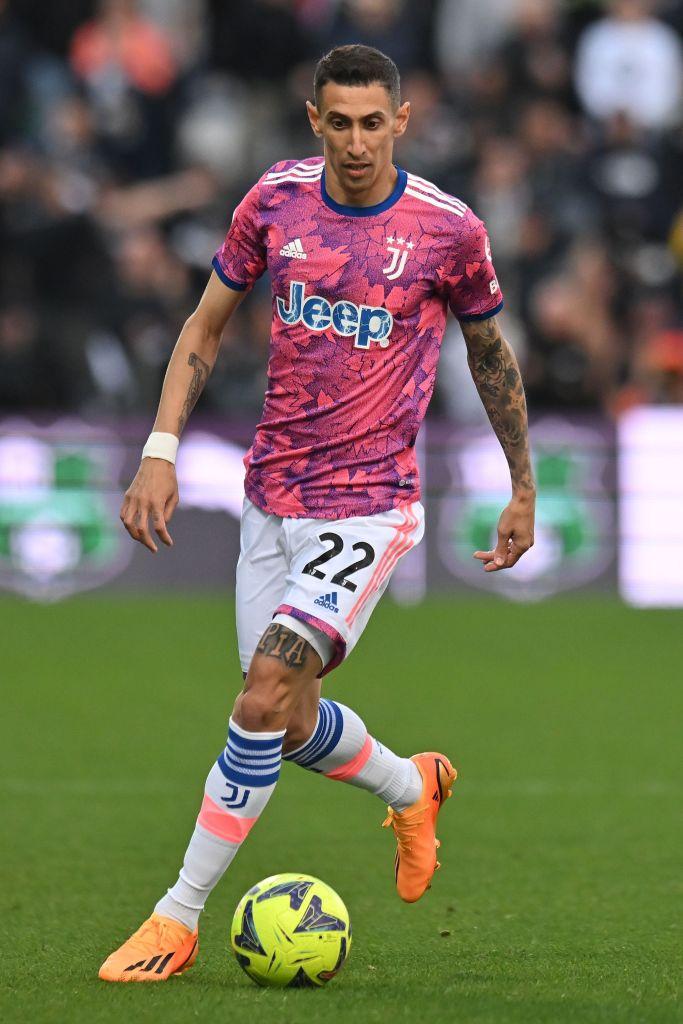 三笘薫も続け！「背番号22」をつけて歴史に名を刻んだ3名のスター｜写真4