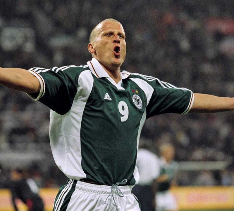 日本にも希望あり！鉄壁ドイツ代表、“まさかの敗戦”で着た「5つのユニフォーム」｜写真11