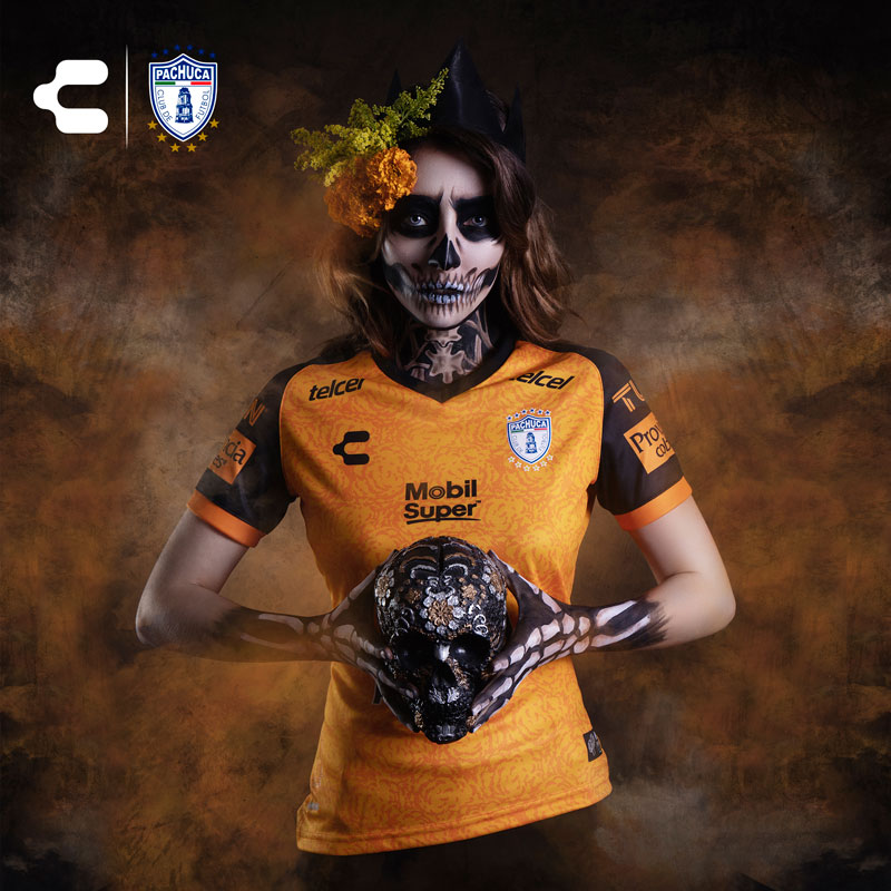 美と恐怖の世界！メキシコの5チーム「死者の日ユニフォーム」が強烈だけどクセになる｜写真15