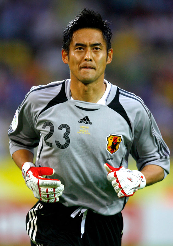 日本代表歴代ユニフォームを振り返る！2006W杯「日本刀、刃文モデル」｜写真8