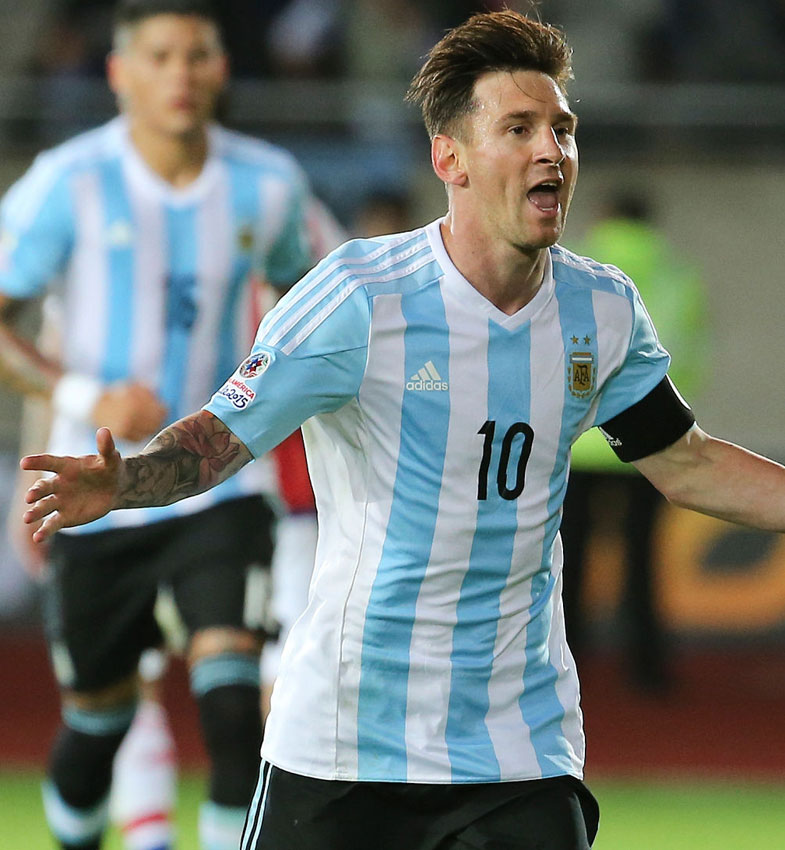 春らしく！さわやかな「水色ストライプ」ユニフォーム8選｜写真7