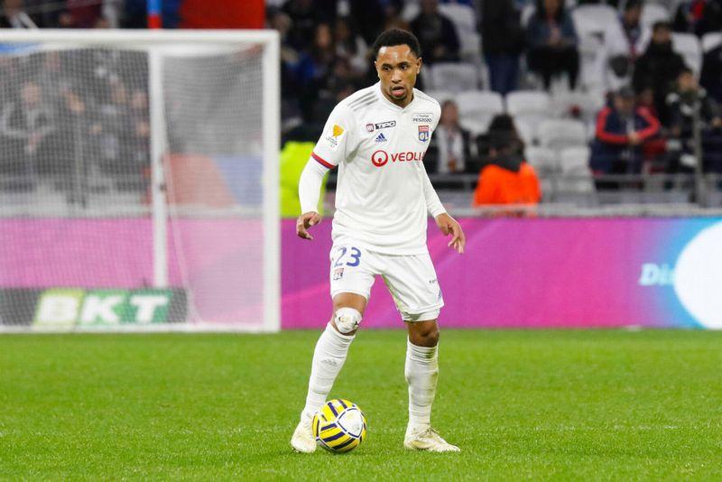 「名代理人ライオラの顧客、ベストイレブン」｜写真2