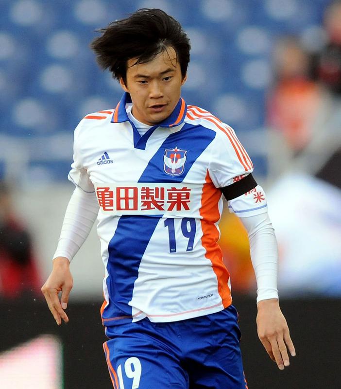 アルビレックス新潟、7つの「歴代最高ユニフォーム」はこれだ｜写真5