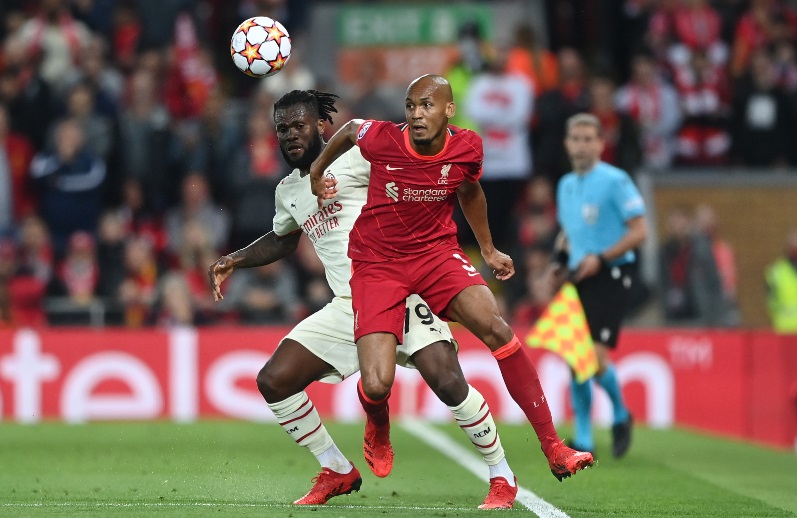 日本人も！リヴァプールとユナイテッドが奪い合った10人のスター｜写真6