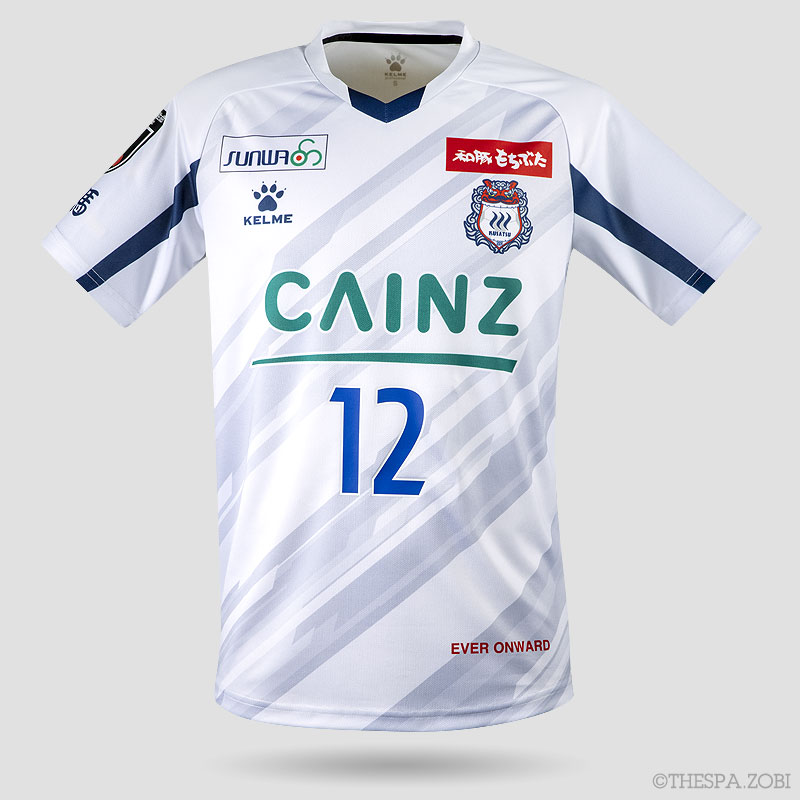 ザスパクサツ群馬、2021新ユニフォームを発表！斜線は「勝利への貪欲さ」｜写真3