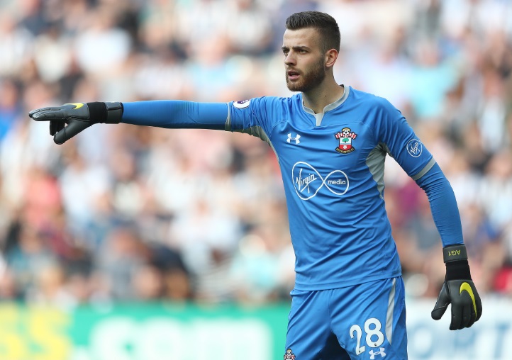 サッカー界でいまの「背番号28」といえばこの8人｜写真8