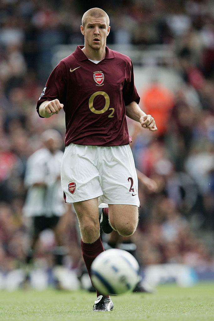 ヴェンゲルが獲得したセンターバック15名、失敗か成功か？｜写真5