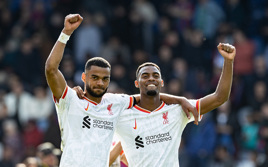 伊東＆中村が大当たり！異国で一緒にプレーする「代表のチームメイト」たち｜写真4