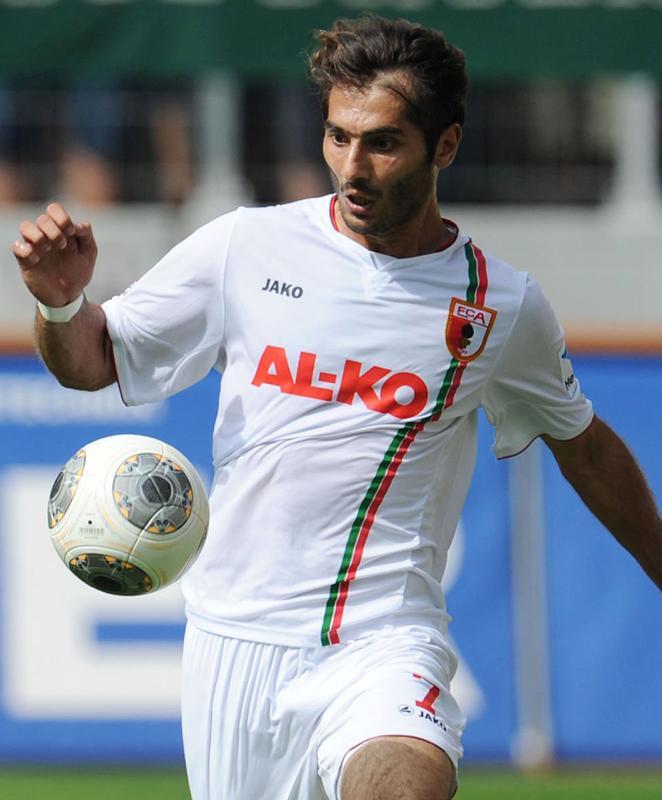 現役Jリーガーも多数！「10年前のブンデスリーガ」順位とユニはこうだった｜写真11