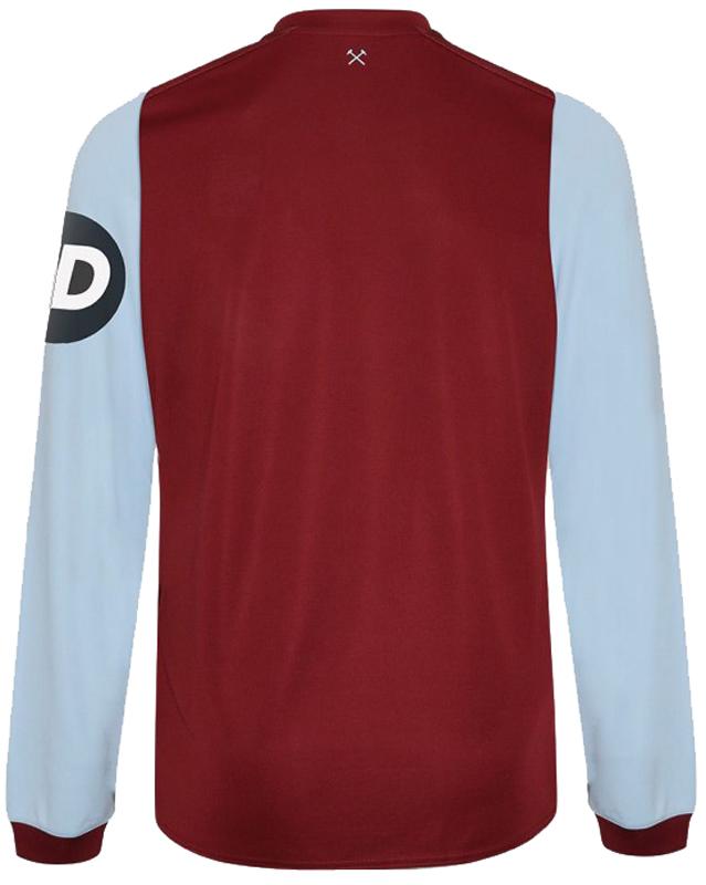 復活の兆し！？今季のプレミアリーグで「長袖ユニフォーム」を発売した7つのチーム｜写真4