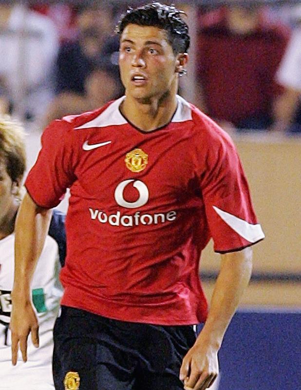 世界の名門クラブが「日本ツアーで着たユニフォーム」を覚えているか｜写真13