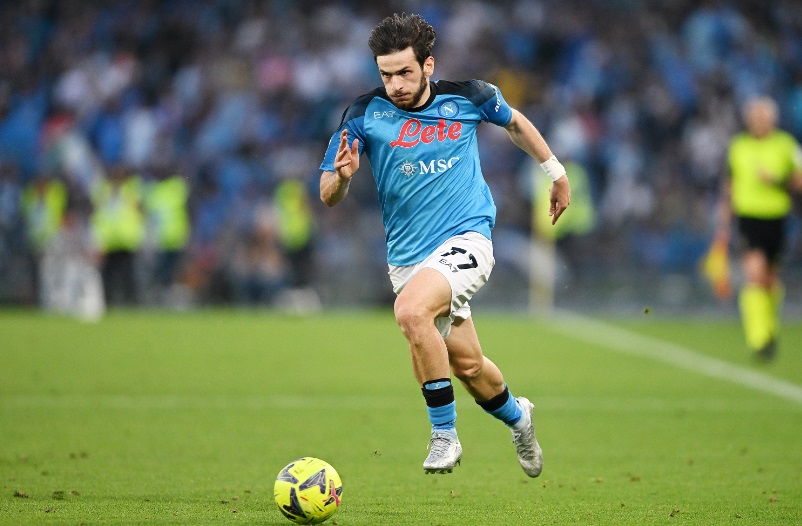 三笘薫がネイマール超えの世界7位！現世界最強の左ウィング10人｜写真9