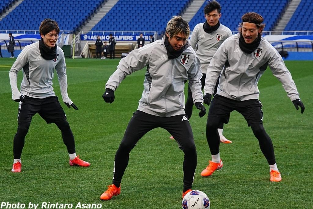 ワールドカップ出場決定の日本代表！FW伊東純也写真特集、代表練習取材のQoly編集部撮影写真を公開｜写真5