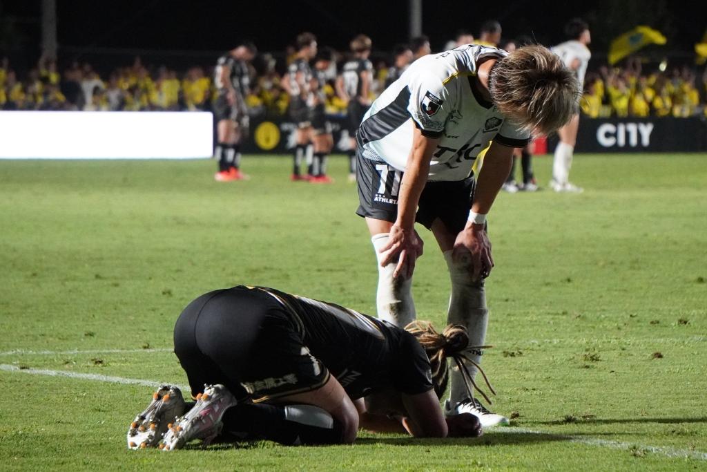 ダービーで敗戦の栃木シティFC、森俊貴と田中パウロ淳一は敗戦を糧に！田中は栃木ダービーへの想いも…｜写真6