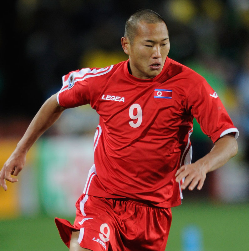 日本のメーカーも！実は「W杯に参加したことがある」スポーツブランド8選｜写真7