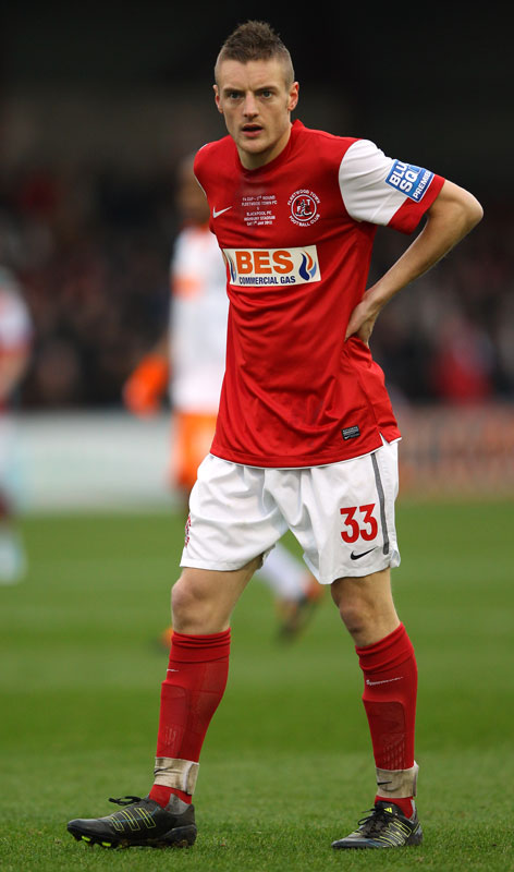 「ヴァーディの古巣」がレスターと戦う！フリートウッドの17-18ユニフォーム｜写真4