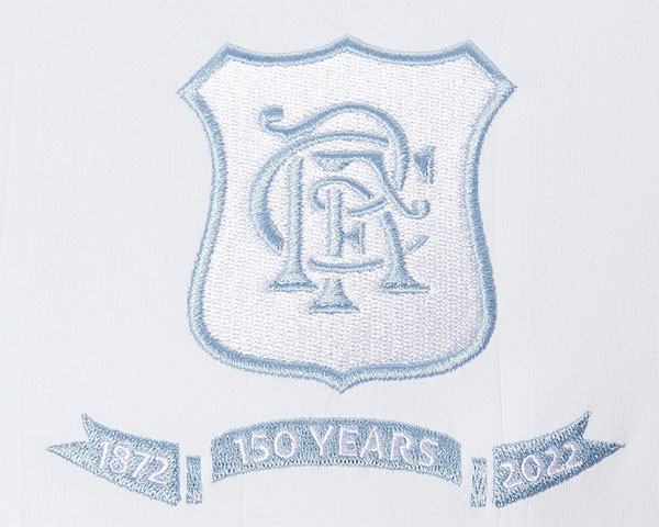 名門レンジャーズ、超レトロな「150周年記念ユニフォーム」を発表！｜写真3