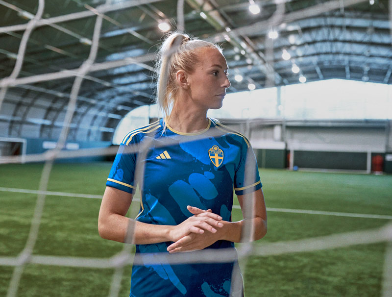 adidasの圧倒的デザイン！W杯へ“完全新作”「女子専用ユニフォーム」が登場｜写真12