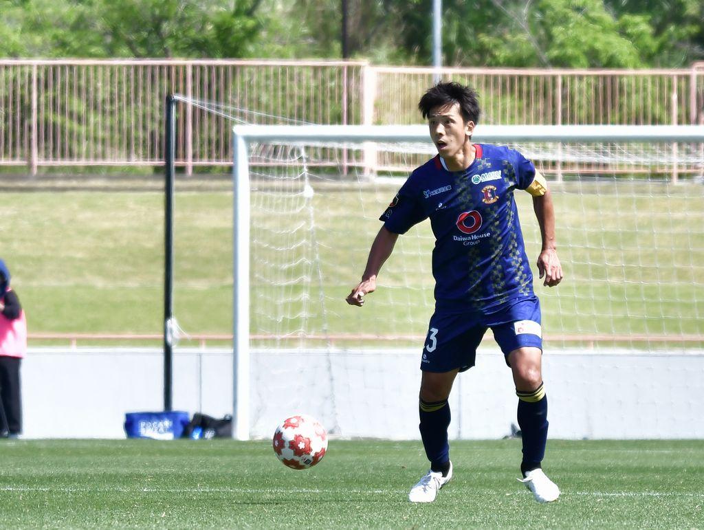 鹿島アントラーズとの「鹿ダービー」実現！奈良クラブのフリアン監督が“ポポヴィッチ監督とは友人”と告白｜写真4