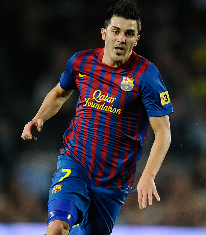 神戸移籍のダビド・ビジャ、「177ゴールを決めた名門時代」のユニフォーム｜写真11