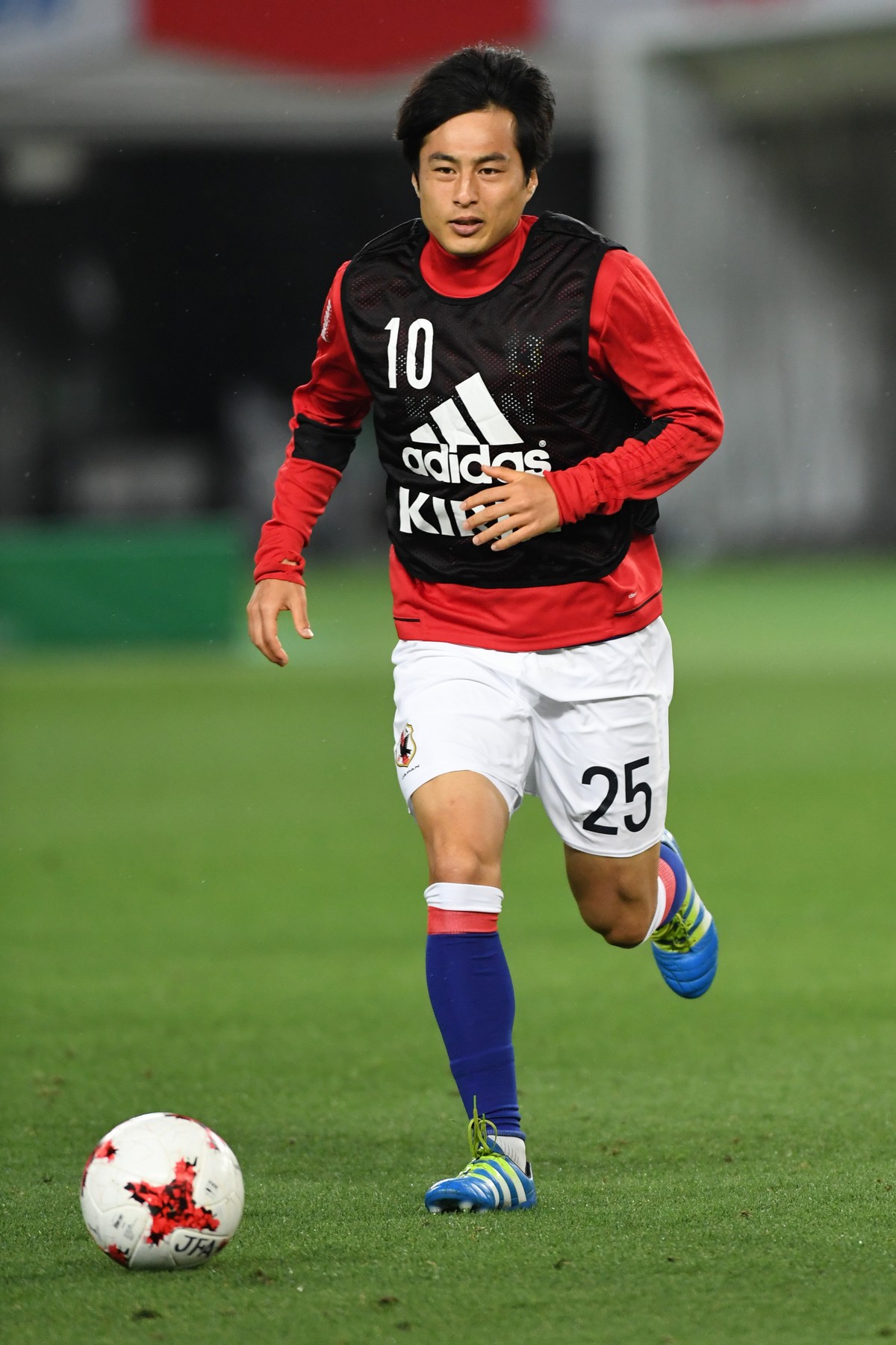 ファンウェルメスケルケンも続け！「逆輸入でJリーガーになった日本代表選手たち」｜写真5