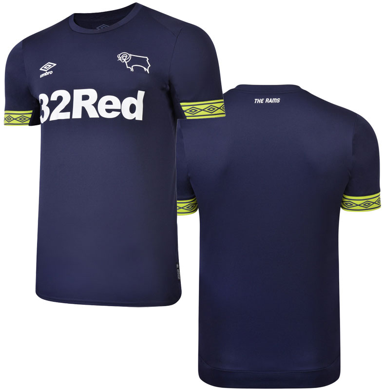 古豪ダービー・カウンティ、「強豪から大金星」の2018-19ユニフォーム！｜写真4