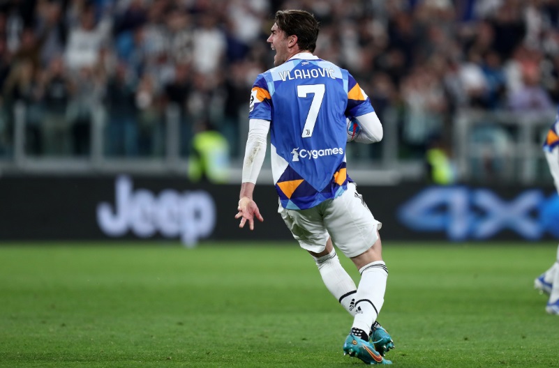 「背番号7」なのに違和感があったスター7人｜写真2