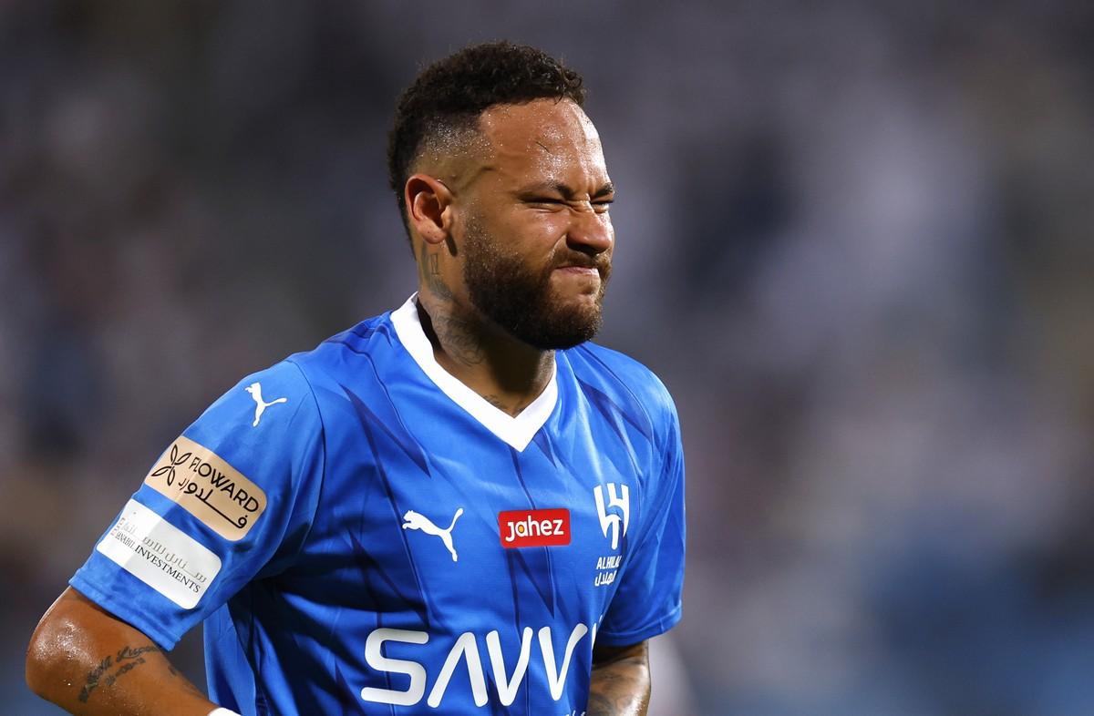 三笘薫も！2023年「世界最強の左ウイング」10名｜写真5