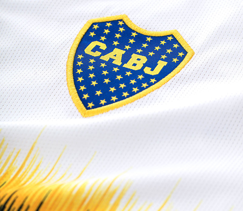 ボカ・ジュニオルス、NIKE22年目の2018ユニフォームで「仇敵」と頂上決戦へ！｜写真5