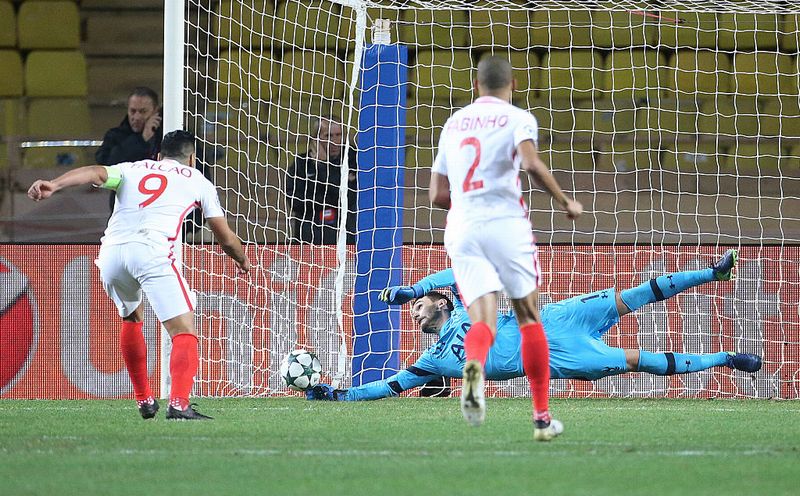 なぜかPKが苦手な5名の世界的プレーヤー、その成功率は？｜写真5