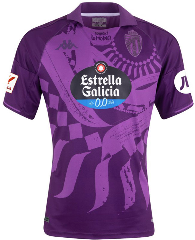 『Kappa』にまた傑作！バジャドリーの今季ユニを街着向けにリ・デザイン 「優雅な長袖」が誕生する｜写真7