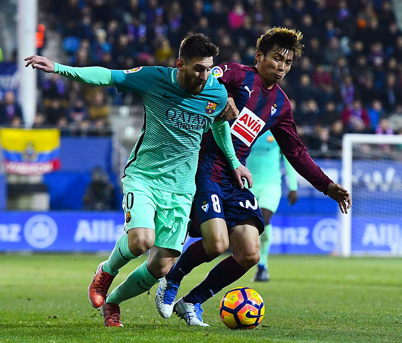 “鬼門”を完全突破せよ！乾貴士、ドイツとスペイン「7年間のユニフォーム」｜写真20