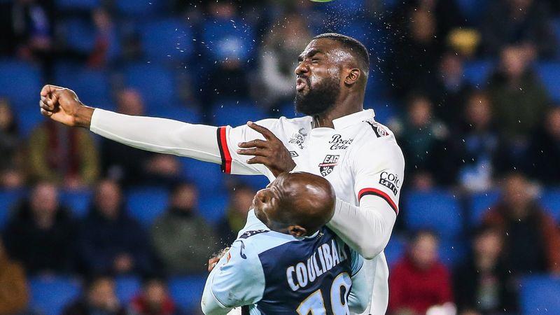 ウイイレ2020「フィジカル最強のストライカー」TOP10｜写真9