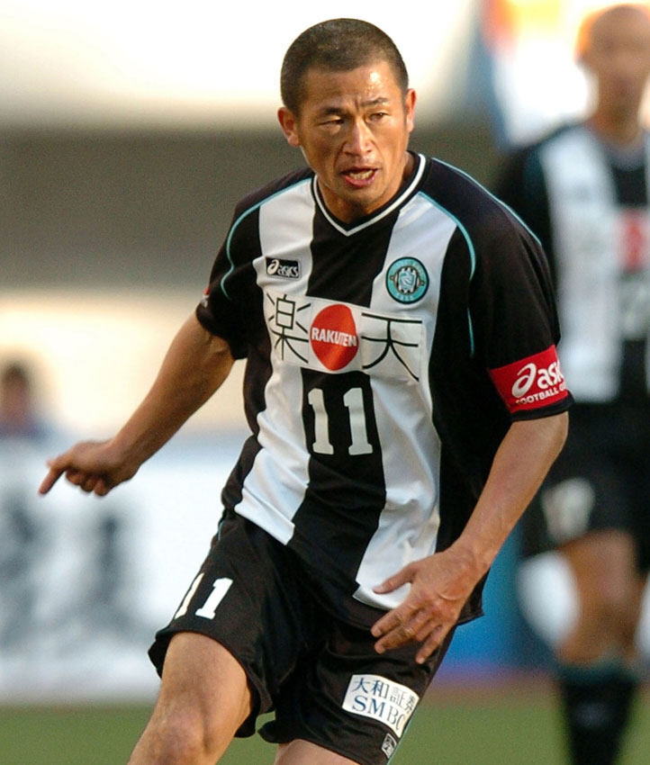 干支がウシなので！最高にかっこいい「白黒ユニフォーム」10選｜写真9