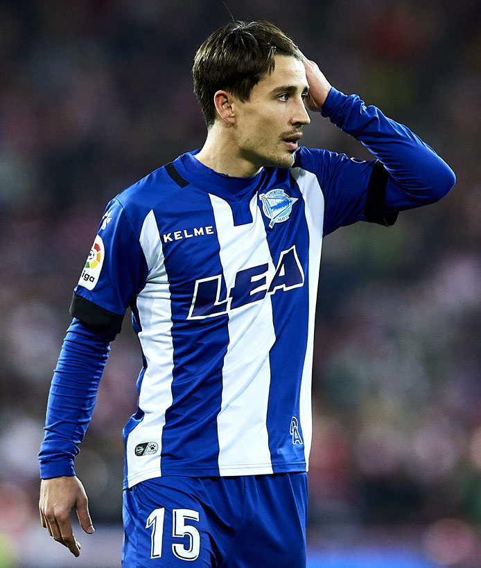 こんなに！ヴィッセル神戸のボージャンが着た「10のユニフォーム」｜写真7