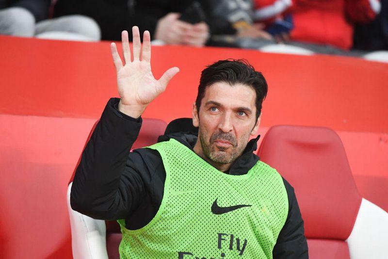 バルセロナがガチで行って振られた9名のスター、そしてその代役｜写真5