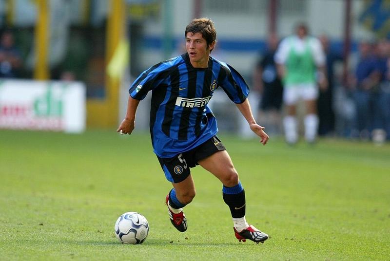 日本でロナウド＆PSGと対戦のインテル！「2003-04無冠シーズン」のベストイレブン｜写真8