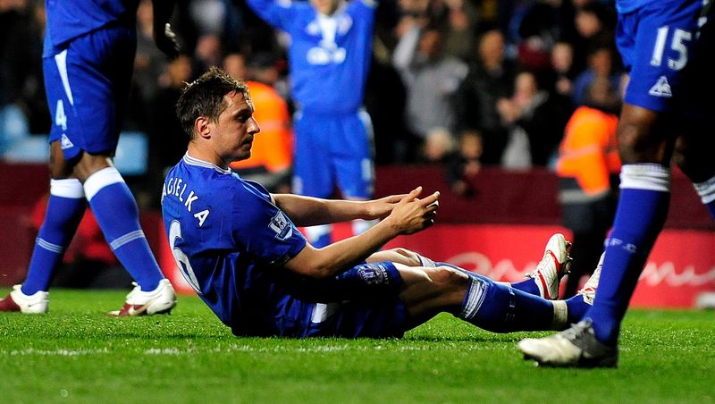 ファンならわかる？プレミア、歴代「オウンゴール王」TOP8｜写真3