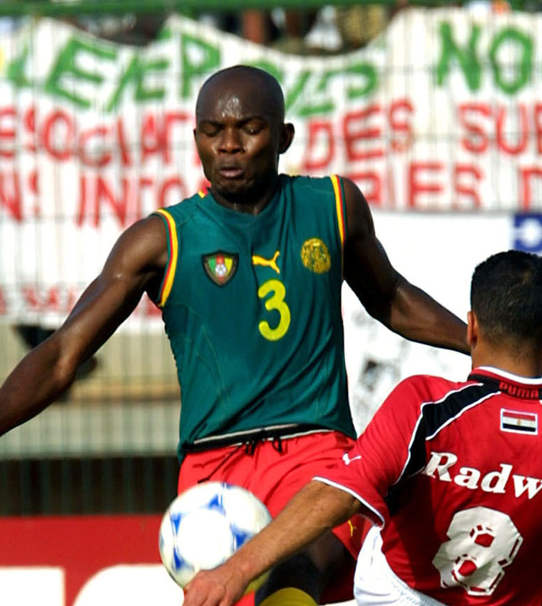 伝説の“袖なし”も！PUMA「2000年代の傑作ユニフォーム」10選｜写真10