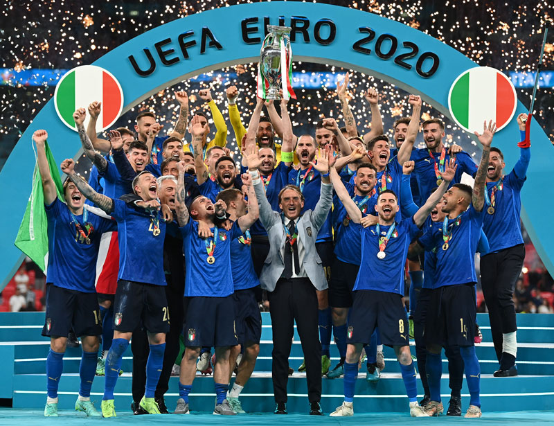 来年からadidasと契約！イタリア代表、PUMAの「最高にかっこいいユニフォーム」11選｜写真14