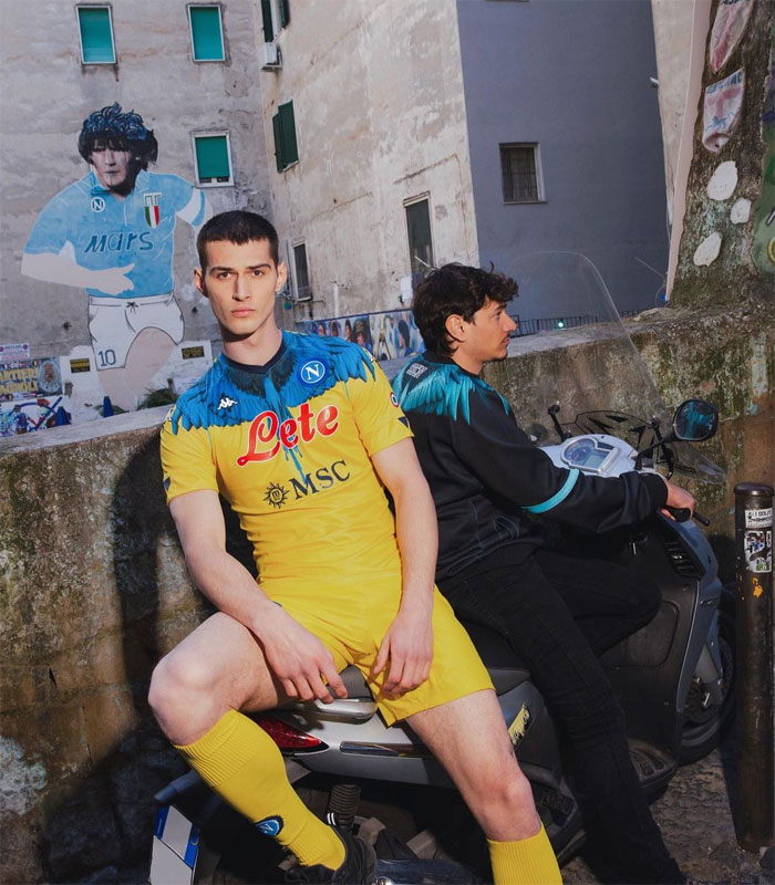 ナポリがコラボ！人気デザイナー「マルセロ・ブロン」限定ユニフォームを発表｜写真6