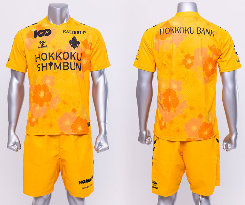 ツエーゲン金沢、「梅の花咲く」限定サードユニフォームを発表！｜写真4